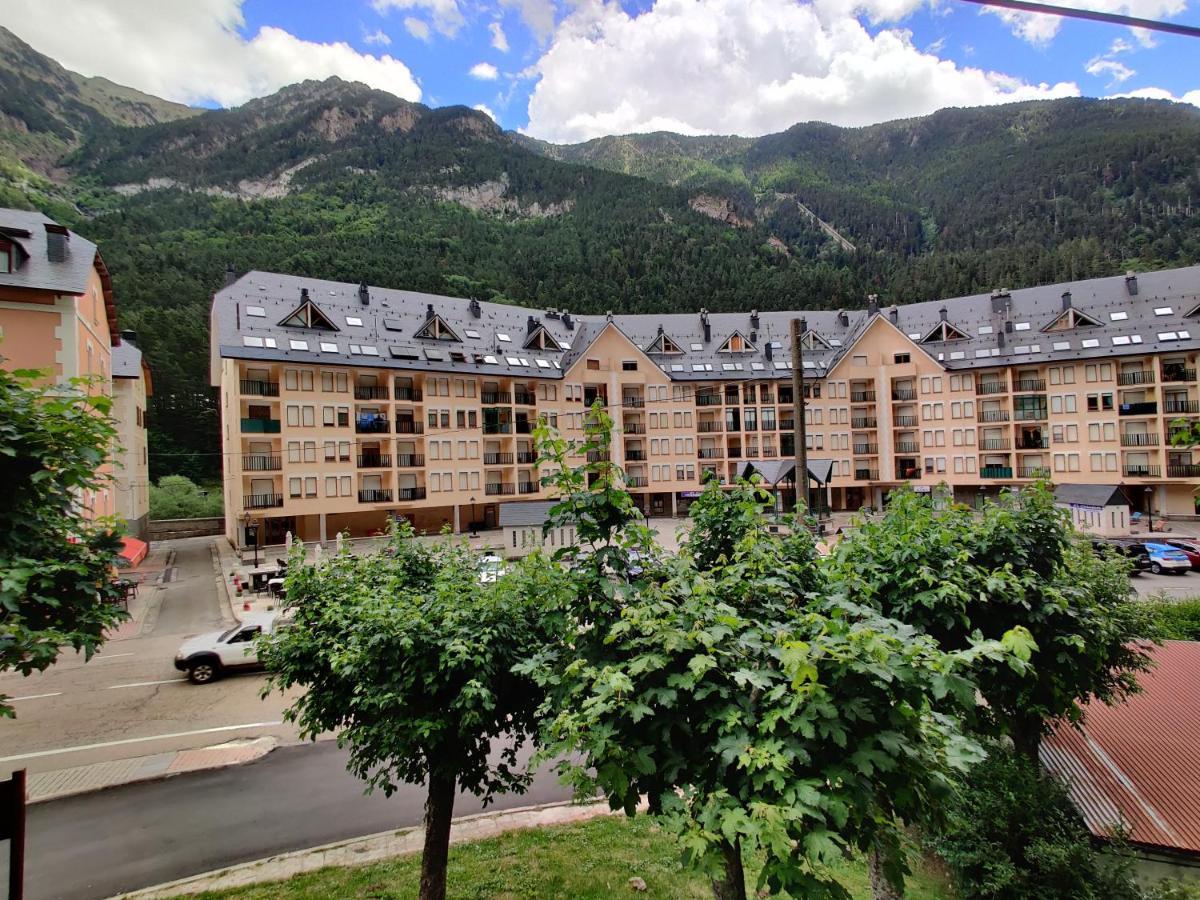 VUT Leo Pixel Canfranc Estación Apartamento Exterior foto